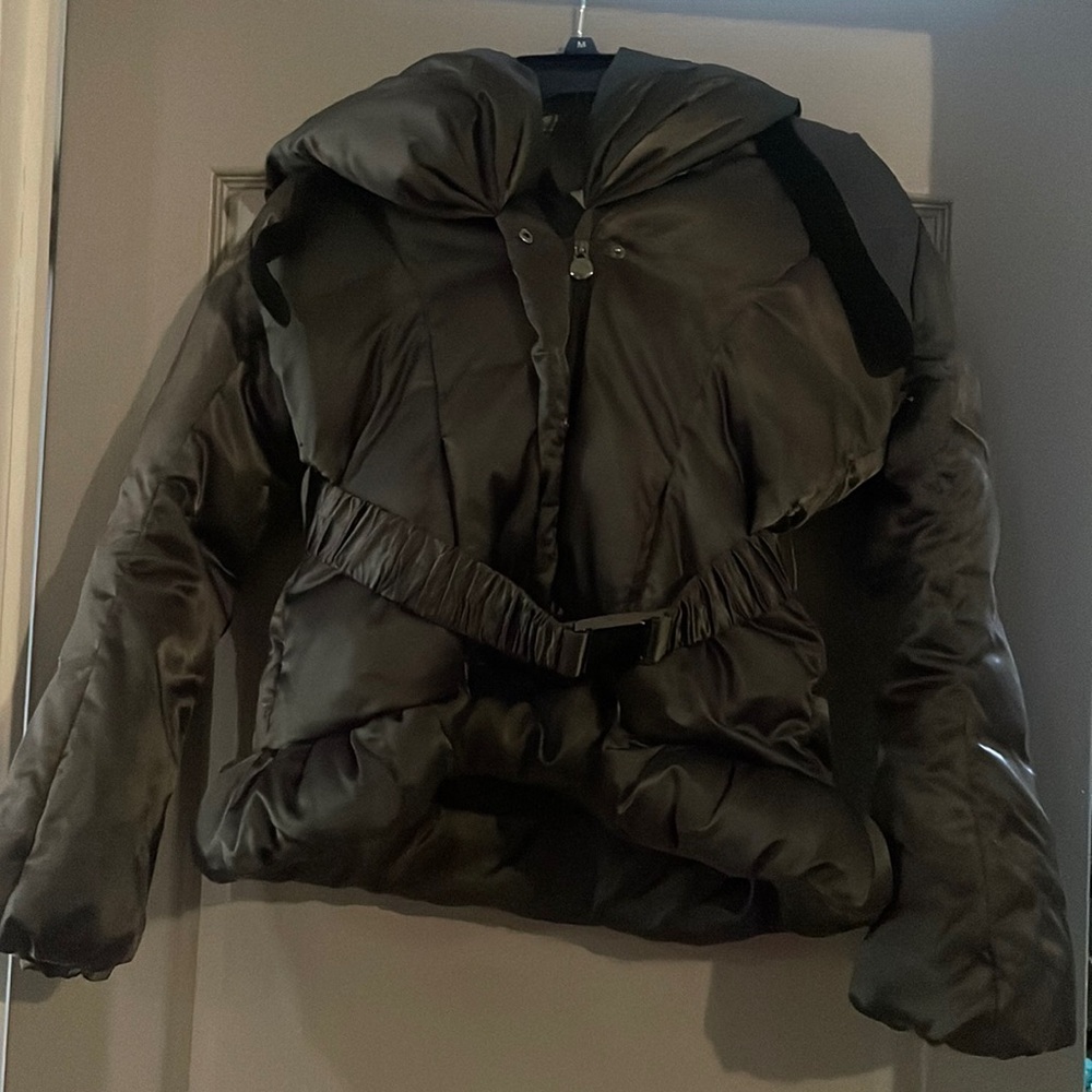 Women’s Laundry By Shelli Segal Jacket Size Medium